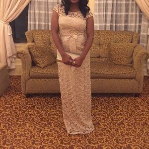 Adrianna Papell Cap Sleeve Illusion Lace Gown