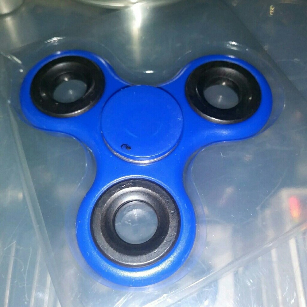 Fidget spinner
