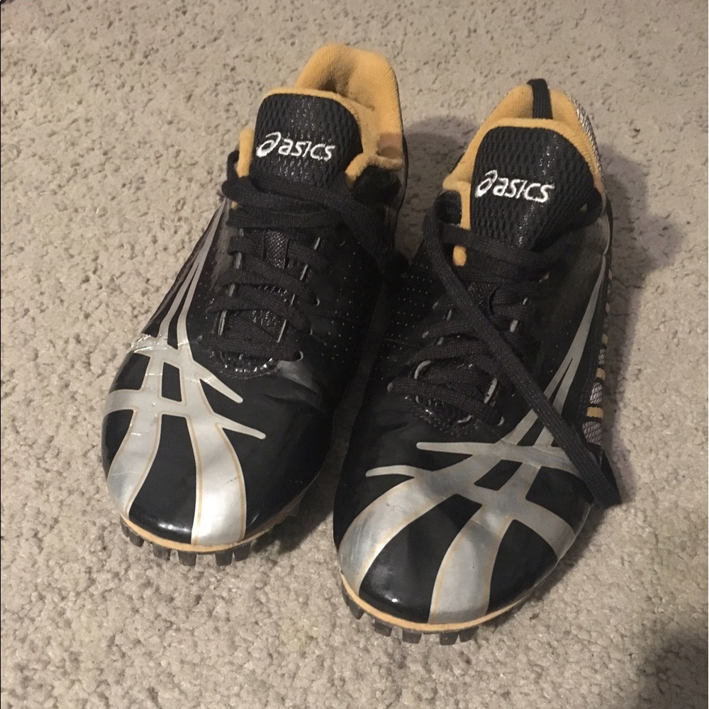 Men's ASICS track spikes light use