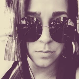 Meet your Posher, Tara