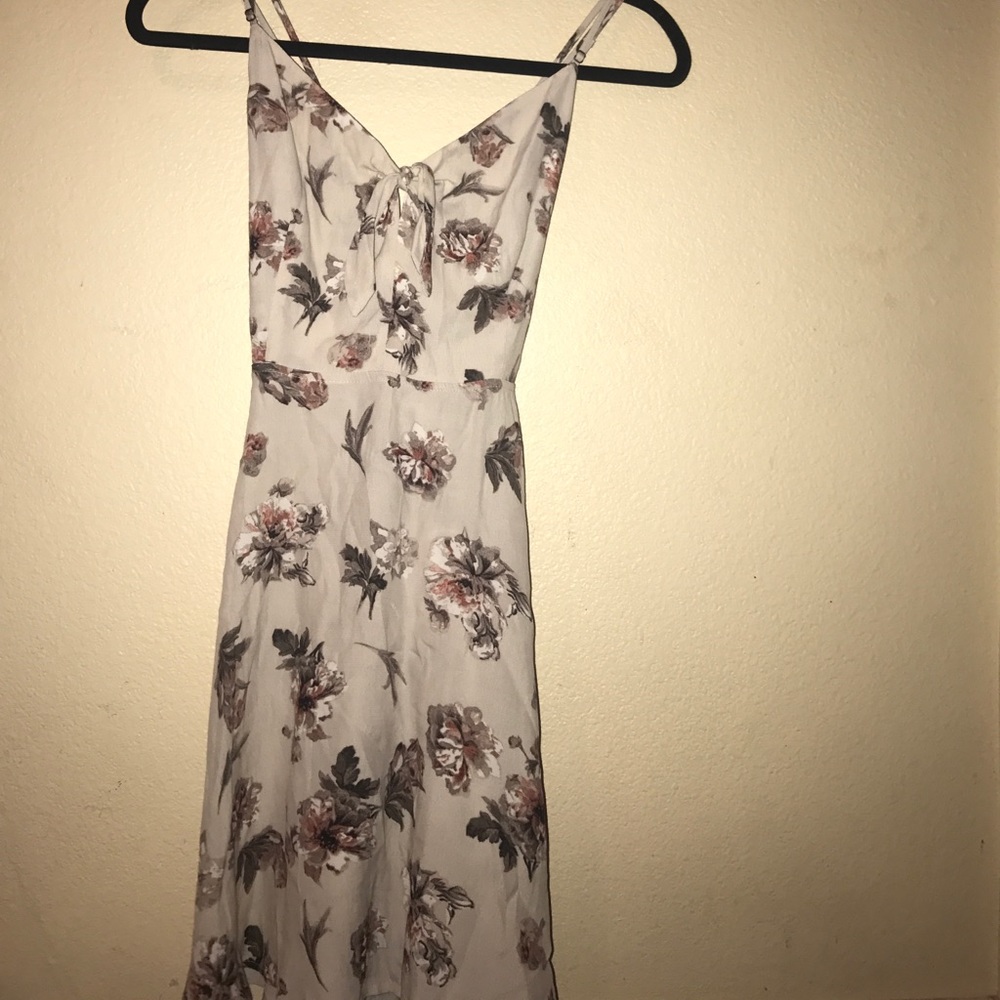 Floral Dress | Cross back