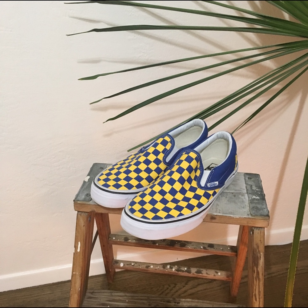 Golden coast checkered vans