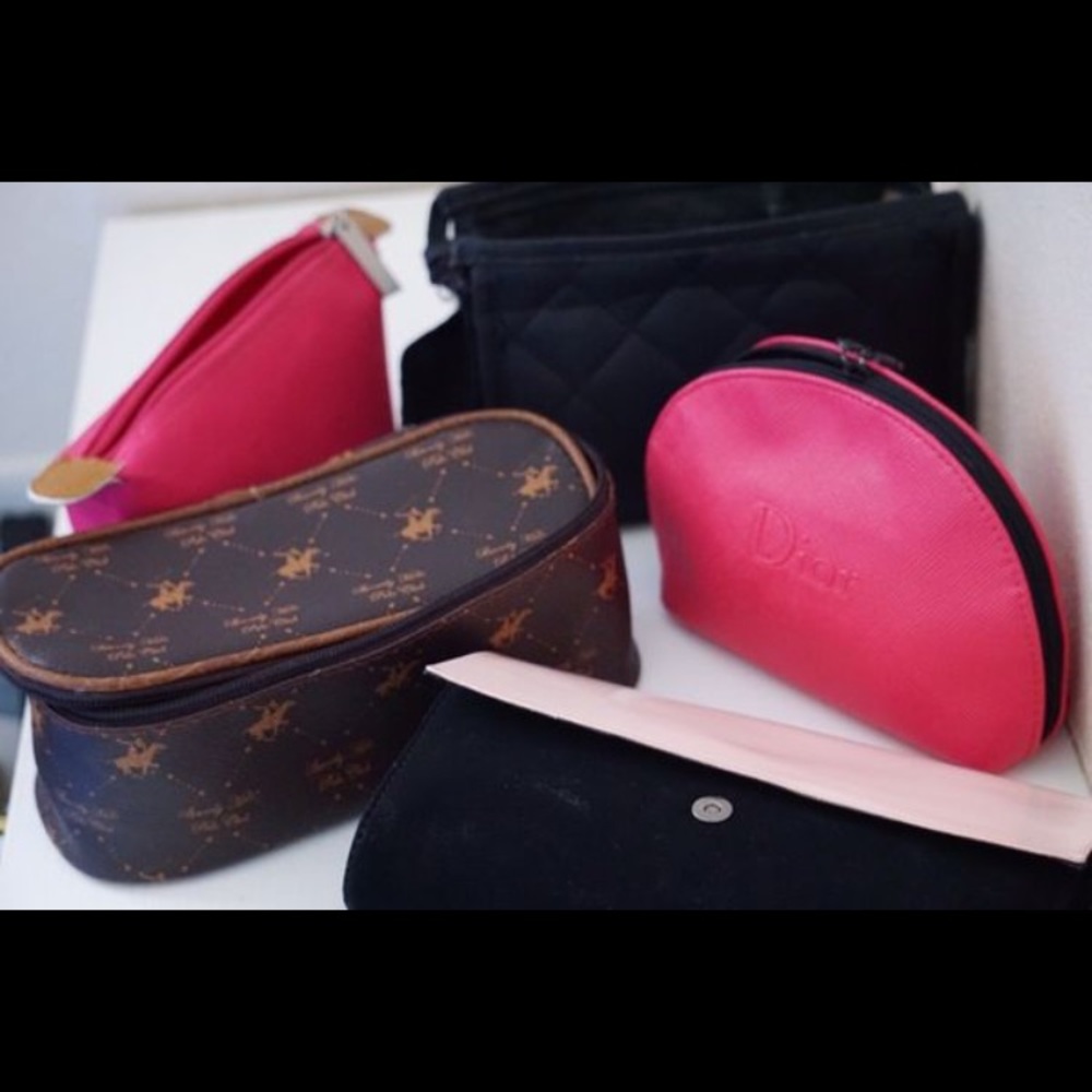 Cosmetic bag/Makeup bag