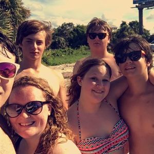 Meet your Posher, Troy