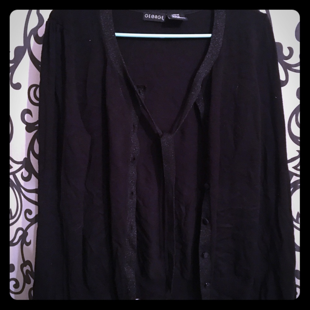 Beautiful sweater with shiny material by George