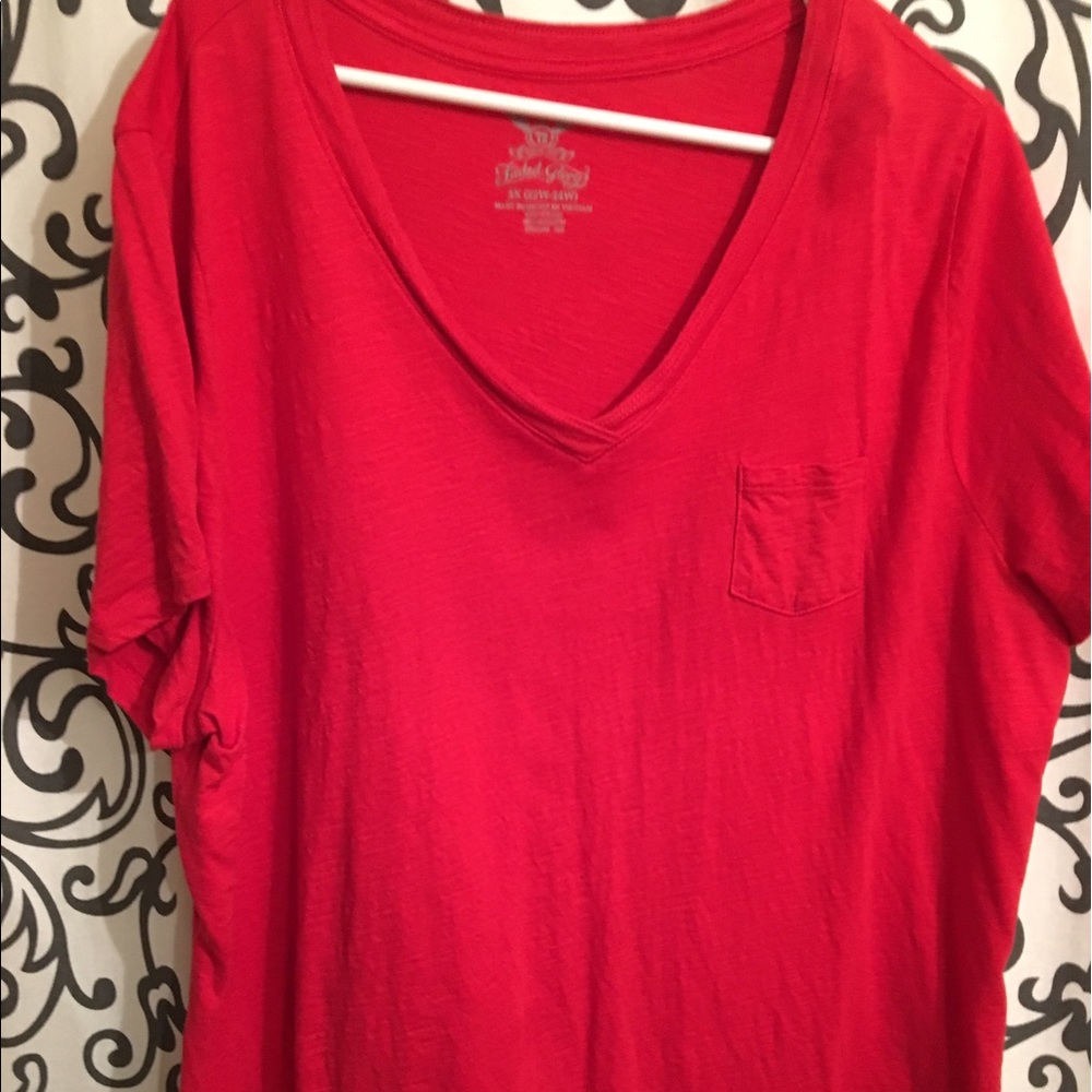 Faded Glory Red V neck top - Picture 2 of 4