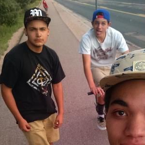 Meet your Posher, Devon