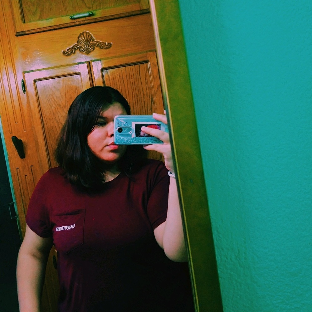 Meet your Posher, Gabriela