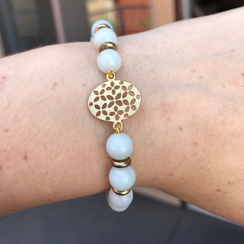 Agate Beaded Bracelet - Picture 5 of 8