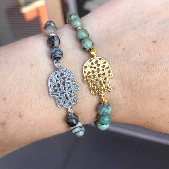 Hamsa Beaded stretch Bracelet - Picture 11 of 13