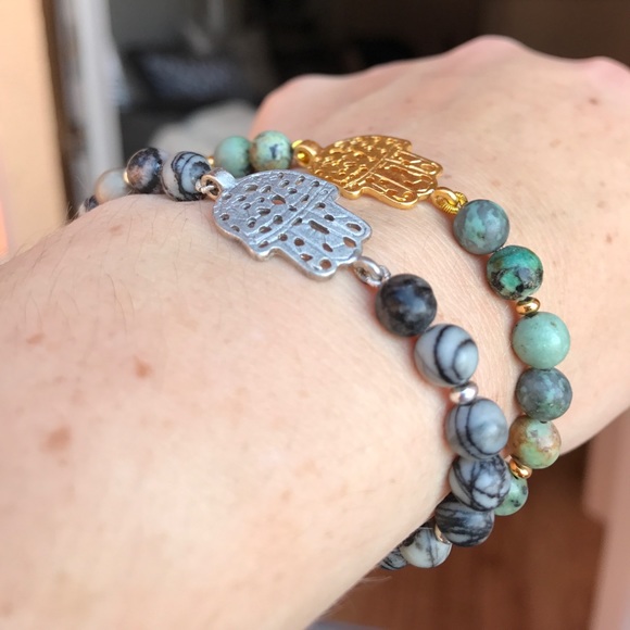 Hamsa Beaded stretch Bracelet - Picture 8 of 13