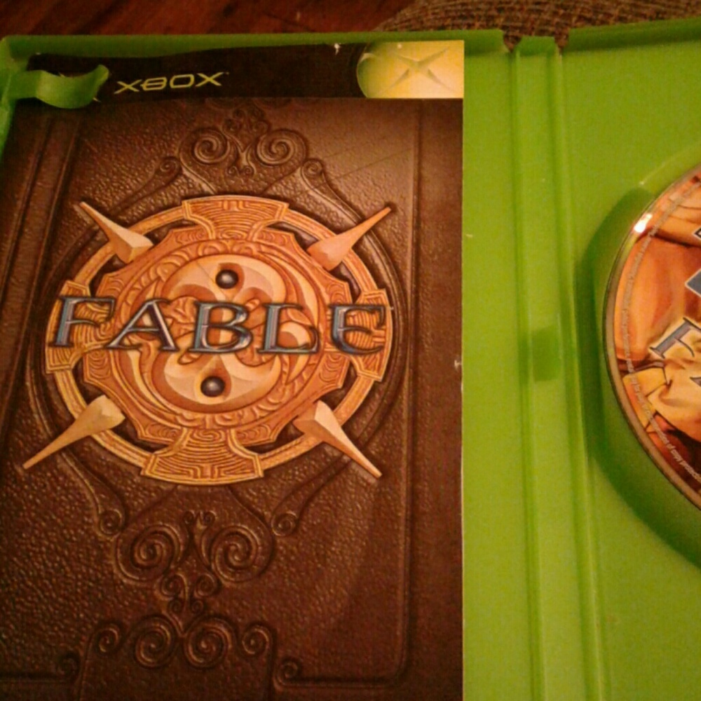 Fable for Xbox - Picture 2 of 3