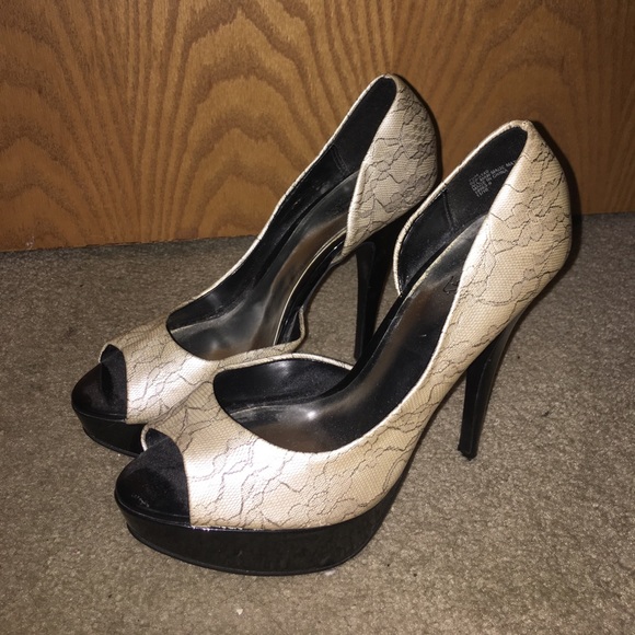 CityStreets High Heels❤️ - Picture 1 of 2