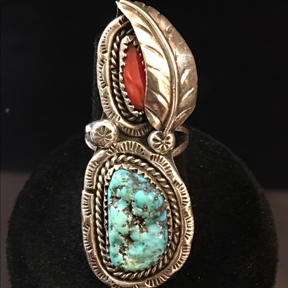 🌷sold🌷Vintage  Sterling blue and coral ring