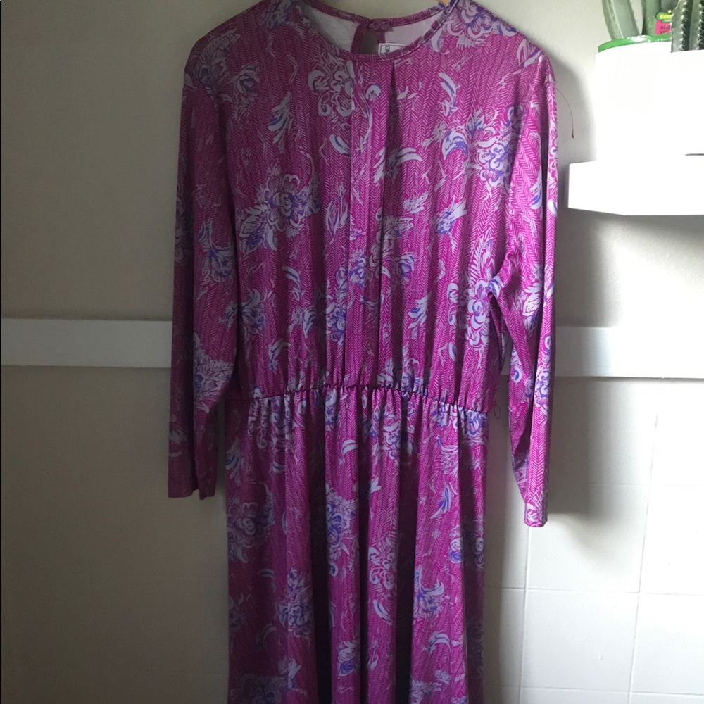 Vintage Fuchsia Mid-Length Dress