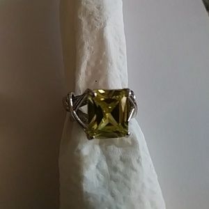 Peridot ring