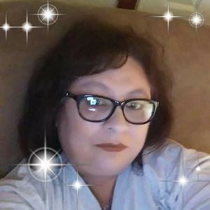 Meet your Posher, Yolanda