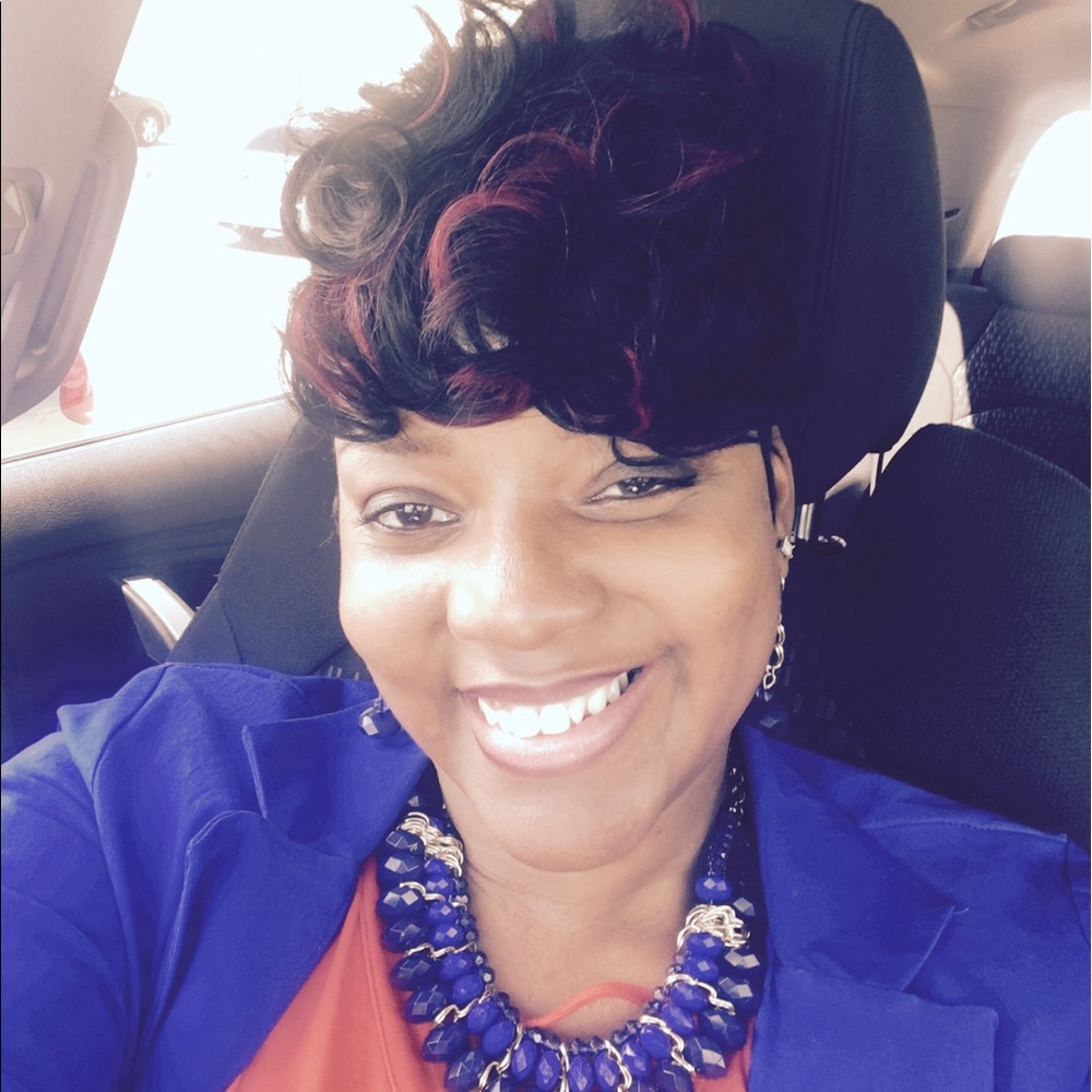 Meet your Posher, Lennaire