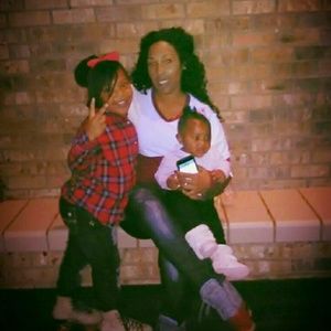 Meet your Posher, Victoria