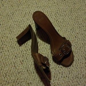 Coach 8.5 sandals