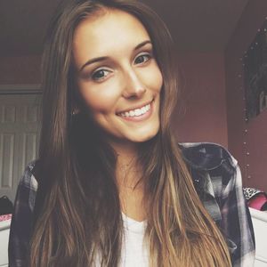 Meet your Posher, Taya