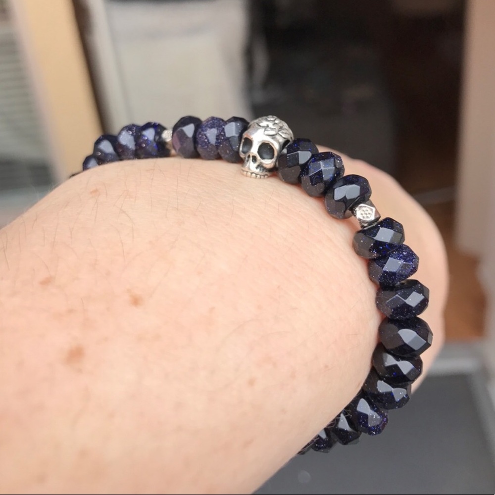 Skull blue goldstone beaded stretch Bracelet