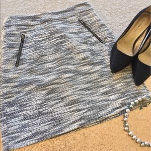 🍍SOLD🍍 {Loft} tweed skirt