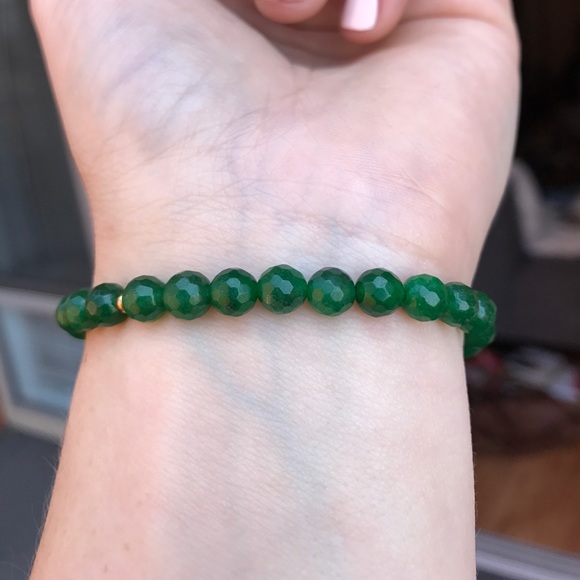 Heart Beaded Bracelet - Picture 8 of 8