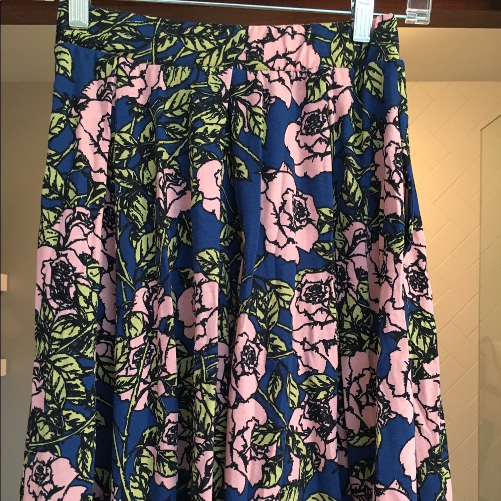 XS Lularoe Madison Skirt