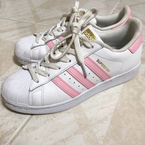 BABY PINK ADIDAS SUPERSTAR WOMEN SIZE 7
