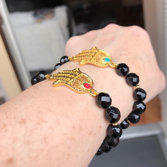 Hamsa black beaded stretch bracelet - Picture 7 of 10