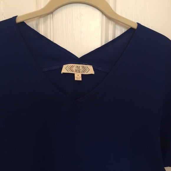 💎 $10 each or 2 for $18 -  All Blouses💎 - Picture 4 of 4