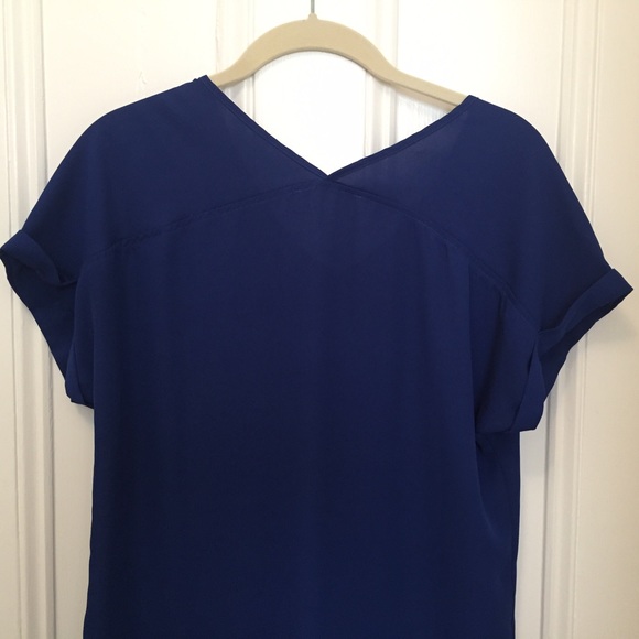 💎 $10 each or 2 for $18 -  All Blouses💎 - Picture 3 of 4