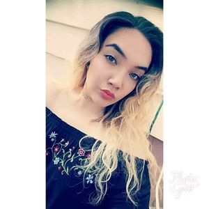 Meet your Posher, Stefany