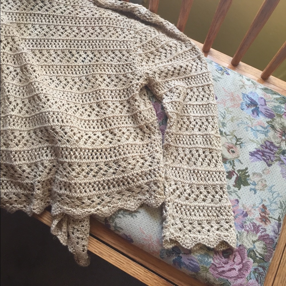 😍SOLD❤️Woman's sweater❤️ - Picture 3 of 3