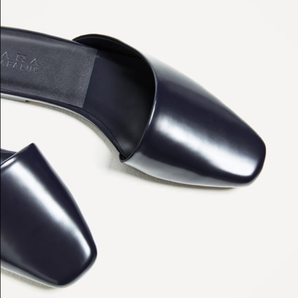 Zara flat navy blue asymmetric slides_3