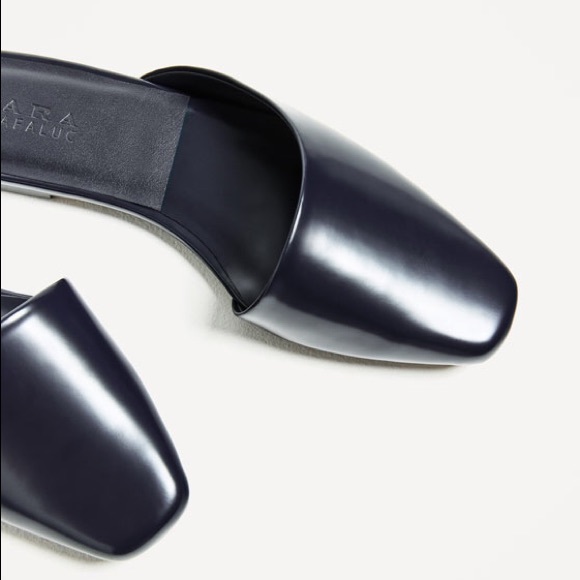 Zara flat navy blue asymmetric slides - Picture 3 of 3