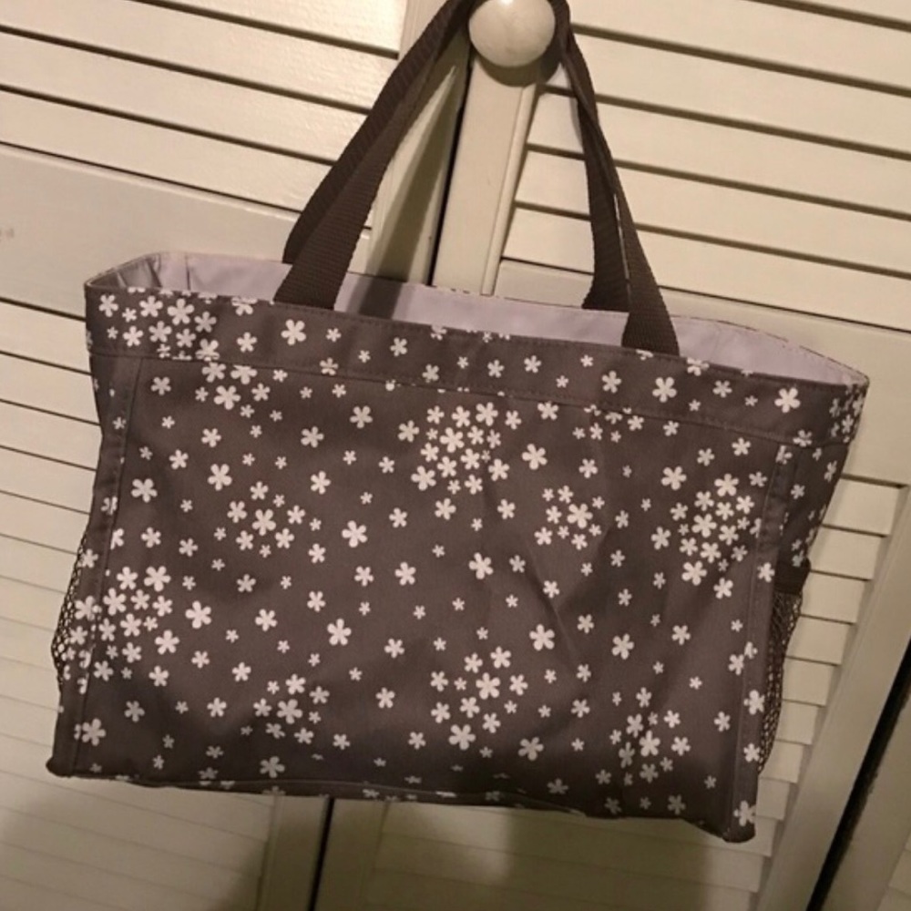 😍 Thirty one tote!