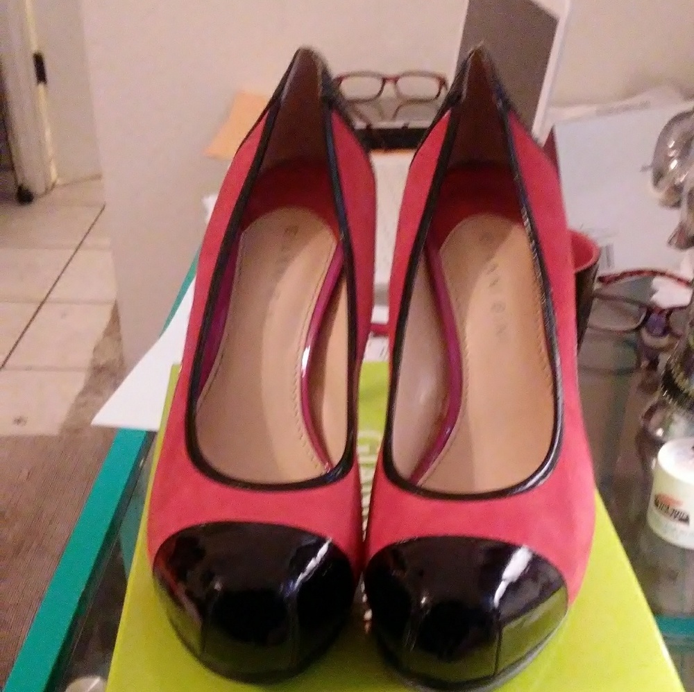 Gianni Bini Pumps