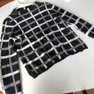 Old navy knit sweater size small