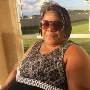 Meet your Posher, Brenda