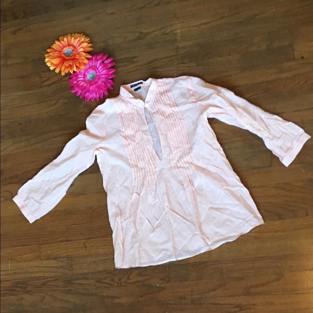 Theory Pinstriped Low-cut Key Hole Button Up Top