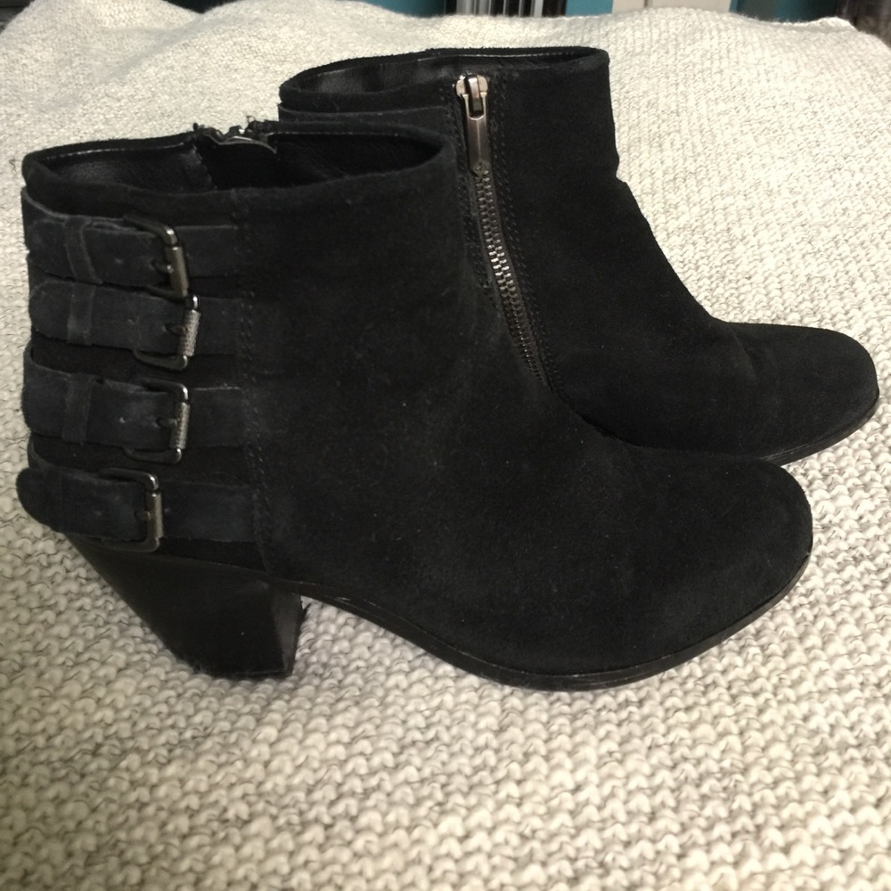 Sam Edelman Lucca Suede Distressed Black Booties