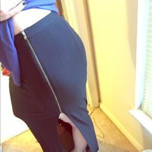 Beautiful black maxi skirt!