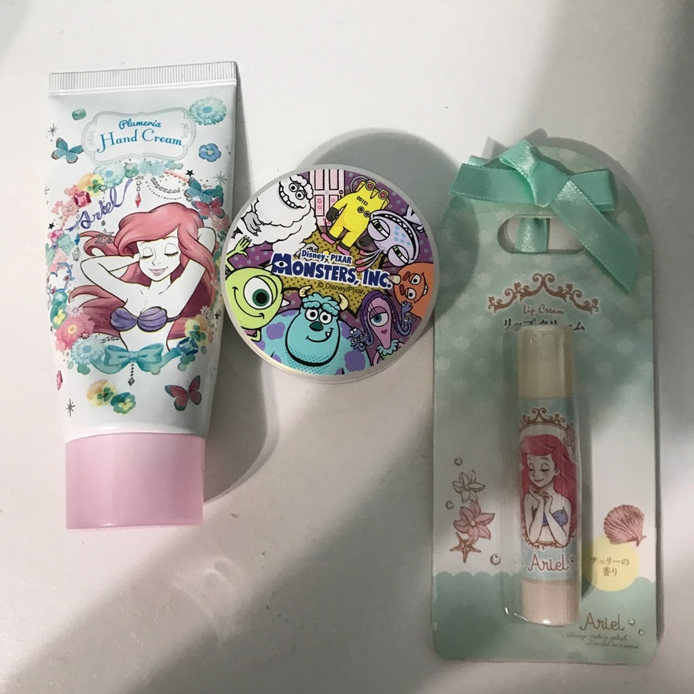 DISNEY JAPAN BEAUTY BUNDLE! LIP BALM & HAND LOTION