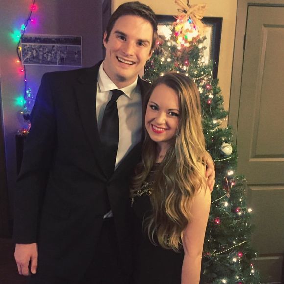 Meet your Posher, Alexis - Picture 2 of 2