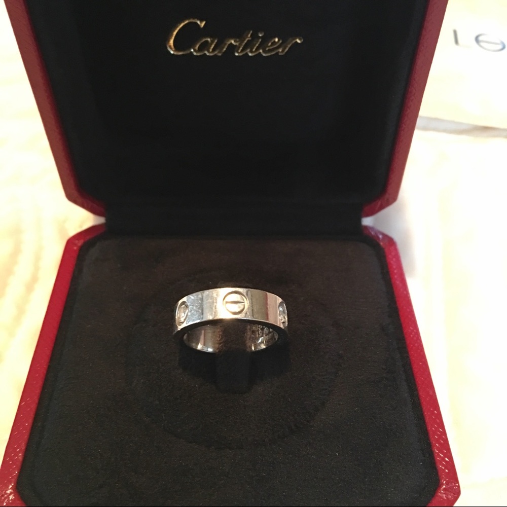 Cartier LOVE Ring 💍 100% authentic