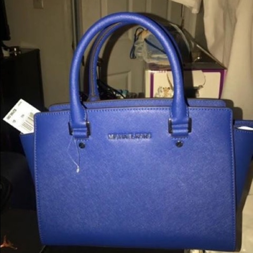 ❌🚫SOLD🚫❌Michael Kors Selma Handbag