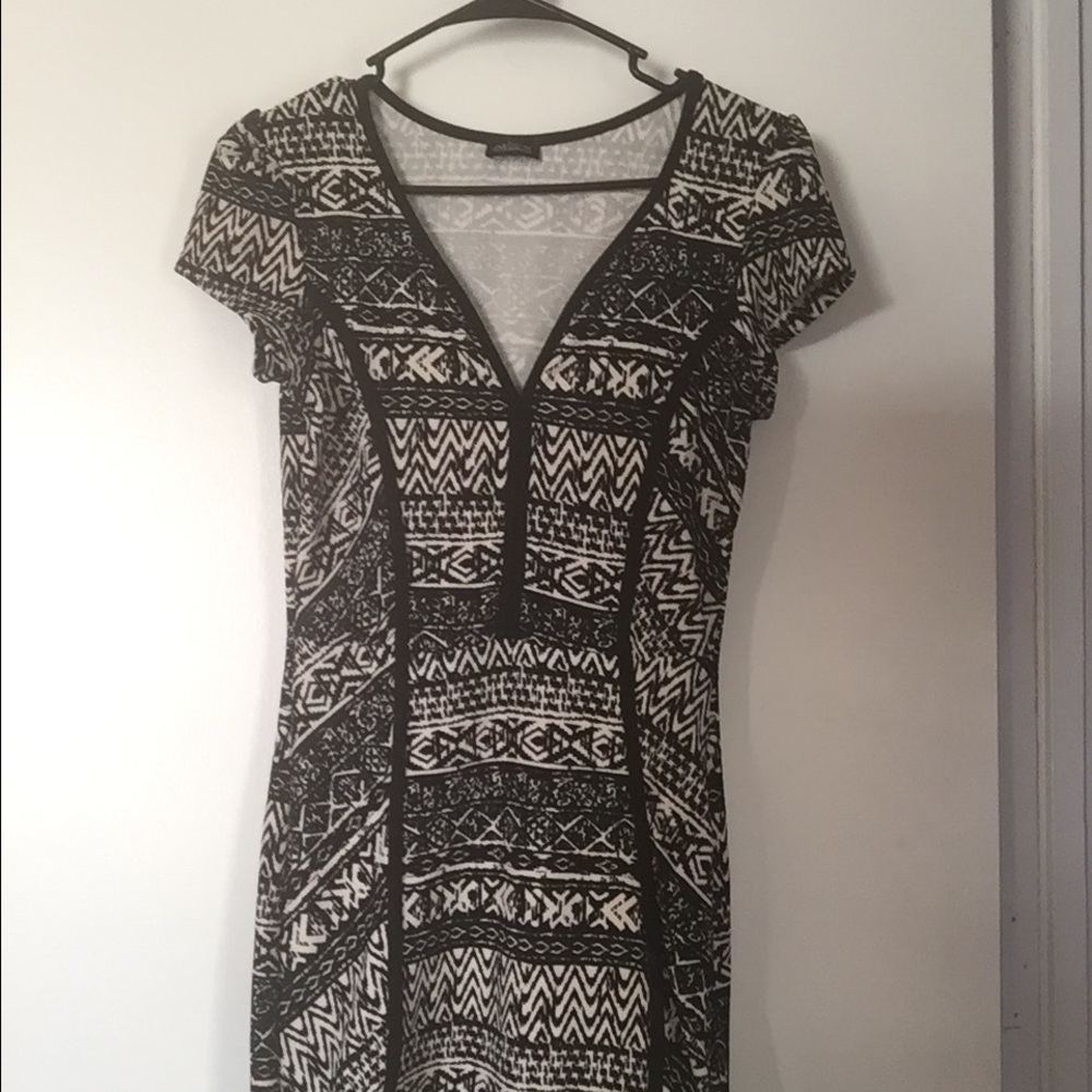 Black and tan bodycon dress