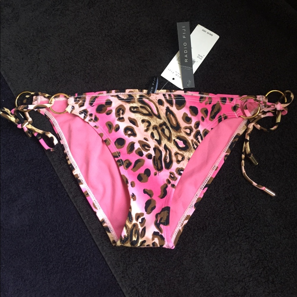 NWT Radio Fiji pink & leopard swim bottom size M